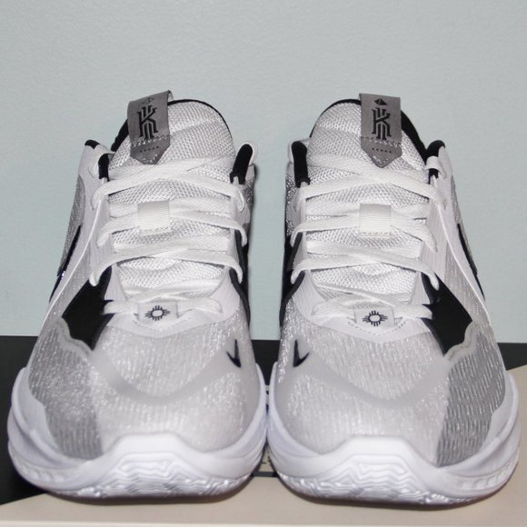 Nike Kyrie Low 5 Basketball Shoes Mens 14 White Wolf Grey Black main image 4
